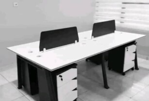 Quality 4 Seater Workstation – Nationwide Delivery Available (Call 08088617235)