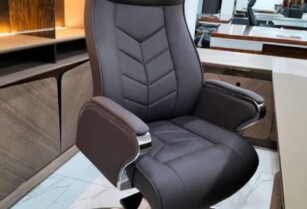 Upgrade Your Workspace with an Executive Office Chair – Call 08088617235